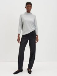 Someday Koszulka "Kesofta" w kolorze jasnoszarym rozmiar: 36. Szare bluzki someday., bez wzorów, bez kołnierzyka, bez ramiączek. Za 117.99 zł.