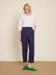 BGN Spodnie w kolorze granatowym rozmiar: 34. Niebieskie spodnie materiałowe BGN, na co dzień, bez wzorów, z materiału. Za 108.99 zł.