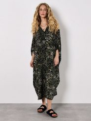 Apricot Sukienka w kolorze khaki rozmiar: XL. Brązowe sukienki Apricot, na co dzień, xl, bez wzorów, z wiskozy, bez kołnierzyka, bez ramiączek, maxi, proste. Za 82.99 zł.