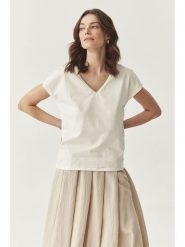 TATUUM Koszulka w kolorze kremowym rozmiar: M. Brązowe bluzki Tatuum, m, bez wzorów, bez kołnierzyka, bez ramiączek. Za 87.95 zł.