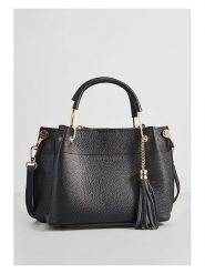 Christian Laurier Skórzana torebka "Lamy" w kolorze czarnym - 27 x 18 x 11 cm rozmiar: onesize. Czarne torby na ramię Christian Laurier, bez wzorów, z materiału, przez ramię, bez dodatków. Za 322.45 zł.