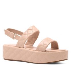 Sandały DeeZee. Brązowe sandały DeeZee, bez wzorów, bez obcasa, na koturnie, bez zapięcia. Za 129.99 zł.