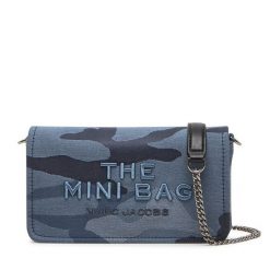 Torebka Marc Jacobs. Niebieskie torebki klasyczne Marc Jacobs, bez wzorów, bez dodatków. Za 729.99 zł.