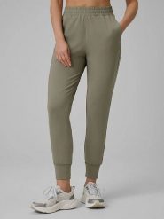 4F Spodnie dresowe w kolorze khaki rozmiar: L. Brązowe spodnie dresowe 4f, l, bez wzorów, z dresówki. Za 69.99 zł.