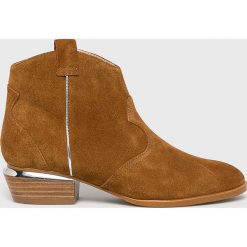 Liu Jo - Botki. Brązowe botki Liu Jo, bez wzorów, z materiału, bez obcasa, bez zapięcia. W wyprzedaży za 499.90 zł.