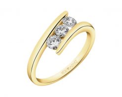 Pierścionek z żółtego złota z brylantami - 0,57 ct - próba 750. Żółte pierścionki Apart, z brylantem, złote. Za 11,990.00 zł.