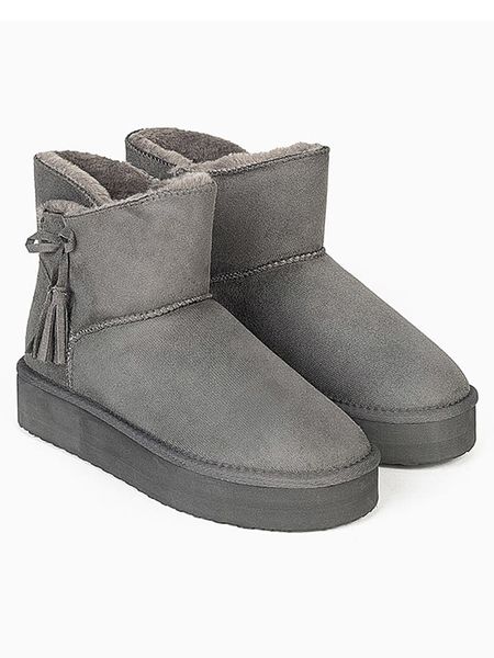 ISLAND BOOT Botki zimowe "Cullen" w kolorze szarym rozmiar: 40. Szare botki Island Boot, na zimę, bez wzorów, bez obcasa, bez zapięcia. Za 200.13 zł.