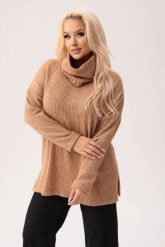 Musztardowy sweterek Bianka - uniwersalny i stylowy z możliwością noszenia jako bluzka lub golf PLUS SIZE XXL. Bluzki Moda Size Plus Iwanek, l, bez wzorów, z elastanu, bez ramiączek. W wyprzedaży za 159.90 zł.