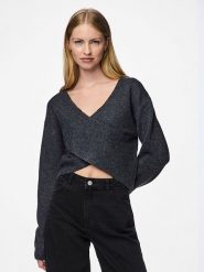Pieces Sweter "Nanu" w kolorze jasnoszarym rozmiar: XS. Szare swetry Pieces, xs, bez wzorów, bez ramiączek. Za 65.85 zł.