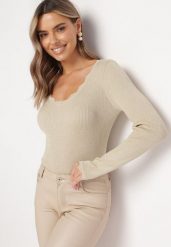 Beżowy Sweter z Prążkowanej Dzianiny z Metaliczną Nitką Hirella. Brązowe swetry Born2be, m, bez wzorów, z dzianiny, bez ramiączek. Za 89.99 zł.