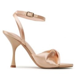 Sandały DeeZee. Brązowe sandały DeeZee, bez wzorów, bez obcasa, na słupku, bez zapięcia. Za 149.99 zł.