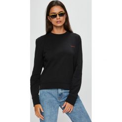 Calvin Klein - Bluza. Białe bluzy Calvin Klein, l, bez wzorów, z bawełny, bez kaptura. W wyprzedaży za 329.90 zł.