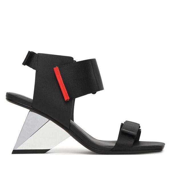 Sandały United Nude. Czarne sandały United Nude, bez wzorów, bez obcasa, na koturnie, bez zapięcia. Za 894.99 zł.