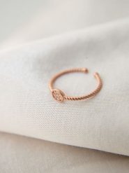 Lodie Silver Srebrny pierścionek z cyrkoniami rozmiar: onesize. Szare pierścionki Lodie Silver, z cyrkonią, srebrne. Za 52.79 zł.