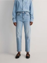 Jeansy mom fit slim - niebieski. Niebieskie jeansy Reserved, bez wzorów. Za 129.99 zł.