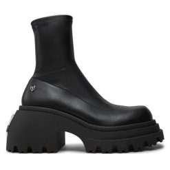 Botki Naked Wolfe. Czarne botki Naked Wolfe, bez wzorów, bez obcasa, na słupku, bez zapięcia. Za 1,319.00 zł.