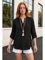 SOULSHAE Bluzka w kolorze czarnym rozmiar: XXL/3XL. Czarne bluzki SOULSHAE, xl, bez wzorów, bez kołnierzyka, bez ramiączek. Za 124.95 zł.