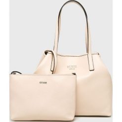 Guess Jeans - Torebka Vikky. Shopper Guess Jeans, z aplikacjami, z jeansu, casualowe, do ręki, średnie, bez dodatków. W wyprzedaży za 379.90 zł.