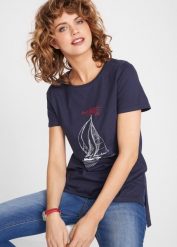 T-shirt bawełniany z rozcięciem z boku i nadrukiem. Białe t-shirty bonprix, bez wzorów, z bawełny, bez kołnierzyka, bez ramiączek. Za 64.99 zł.