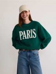 Bluza oversize z nadrukiem - zielony. Zielone bluzy Reserved, l, bez wzorów, z bawełny, bez kaptura. W wyprzedaży za 69.99 zł.