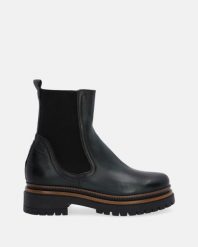 ZIELONE WORKERY DAMSKIE T60204 LICHENE. Zielone botki Venezia, bez wzorów, ze skóry, bez obcasa, bez zapięcia. Za 359.00 zł.