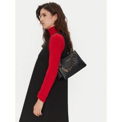 Torebka LOVE MOSCHINO. Czarne torebki klasyczne Love Moschino, bez wzorów, bez dodatków. Za 839.99 zł.