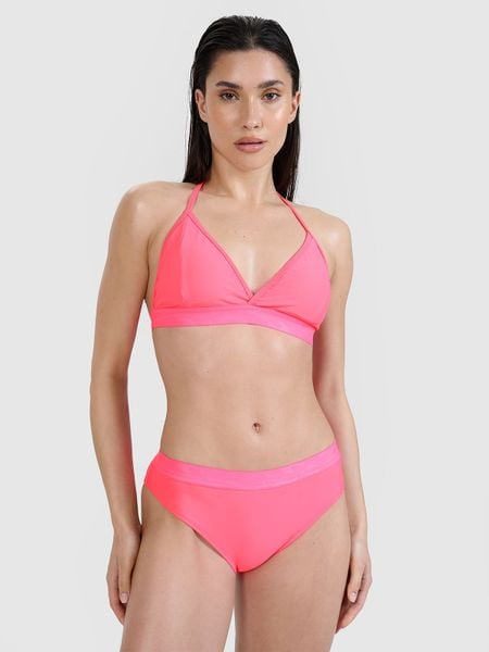 4F Góra od bikini damska - różowa L. Czerwone szorty 4f, bez wzorów, z elastanu, eleganckie. W wyprzedaży za 39.99 zł.
