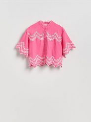 Koszula z ażurowymi wstawkami - intensywny róż. Czerwone koszule Reserved, l, w ażurowe wzory, z tkaniny, bez kołnierzyka, bez ramiączek. Za 159.99 zł.