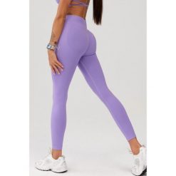 Damskie legginsy bezszwowe Rough Radical Seamless Glow Long. Fioletowe bielizna sportowa ROUGH RADICAL, bez wzorów. W wyprzedaży za 127.92 zł.