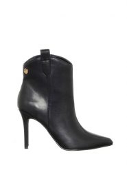 Liu Jo Botki w kolorze czarnym rozmiar: 41. Czarne botki Liu Jo, bez wzorów, z materiału, bez obcasa, na szpilce, bez zapięcia. Za 261.62 zł.