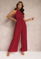 Bordowy Kombinezon z Dekoltem Typu Halter i Gumką w Talii Zolefia. Czerwone sukienki Renee, bez wzorów, eleganckie, bez kołnierzyka, bez ramiączek. Za 119.99 zł.