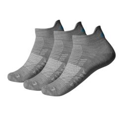 Skarpety Low Cut – 3 pary sportowe z wełny merynosów. Białe skarpety FJORK MERINO, bez wzorów, z elastanu. Za 199.00 zł.