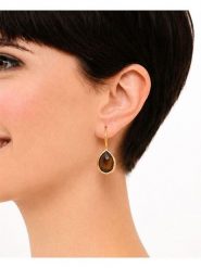 Pierres delicates Pozłacane kolczyki z tygrysim okiem rozmiar: onesize. Żółte kolczyki Pierres delicates, pozłacane, z zapięciem typu bigiel. Za 56.95 zł.