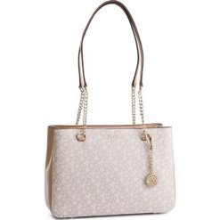 Torebka DKNY - R84AJ915 Hmp Logo/Lat HOK. Brązowe torebki klasyczne DKNY, bez wzorów, ze skóry ekologicznej, bez dodatków. W wyprzedaży za 539.00 zł.