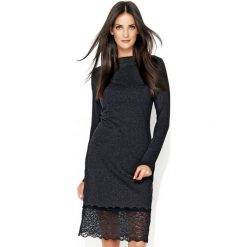 Klasyczna sukienka z koronką n131. Szare sukienki Nunu, s, bez wzorów, z dresówki, eleganckie, bez kołnierzyka, bez ramiączek, midi, dopasowane. Za 139.00 zł.
