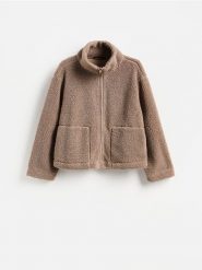 Bluza sherpa ze stójką - beżowy. Brązowe bluzy Reserved, l, bez wzorów, z dzianiny, bez kaptura. Za 129.99 zł.