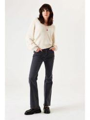 Garcia Sweter w kolorze kremowym rozmiar: L. Brązowe swetry Garcia, l, z aplikacjami, bez ramiączek. Za 149.95 zł.
