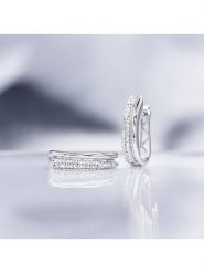 DIAMOND & CO Złote kolczyki-kreole "Créole Maya" z diamentami rozmiar: onesize. Szare kolczyki Diamond & Co, z diamentem, złote. Za 1,892.99 zł.