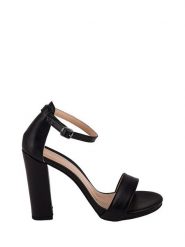 Lizza Shoes Skórzane sandały w kolorze czarnym rozmiar: 39. Czarne sandały Lizza Shoes, bez wzorów, ze skóry, z otwartym noskiem, bez obcasa, na koturnie, bez zapięcia. Za 100.52 zł.