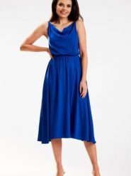 Sukienka Model A579 Blue - awama. Niebieskie sukienki Awama, l, bez wzorów, z wiskozy, eleganckie, bez kołnierzyka, plus size, bez ramiączek, midi, dopasowane. Za 300.83 zł.