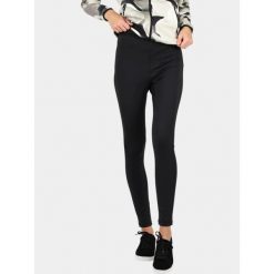 Legginsy damskie Luhta Ikkamo. Czarne legginsy Luhta, bez wzorów. Za 339.00 zł.
