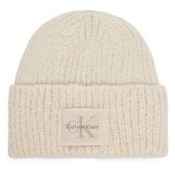 Czapka Calvin Klein. Białe czapki Calvin Klein, bez wzorów. Za 209.99 zł.