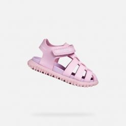 Sandały GEOX B SANDAL FUSBETTO GI Rose. Czerwone sandały Geox, bez wzorów, z syntetyku, bez obcasa, bez zapięcia. Za 179.99 zł.
