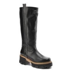 Czarne Kozaki Karino Ocieplane Buty Damskie. Czarne kozaki Karino, na jesień, ze skóry, bez obcasa, bez zapięcia. Za 369.00 zł.