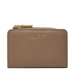 Mały Portfel Damski Coccinelle. Brązowe portfele Coccinelle, bez wzorów. Za 399.99 zł.