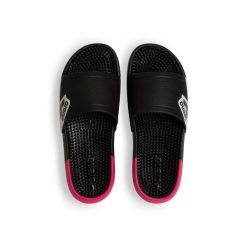 Klapki Arena Marco Active. Czarne klapki Arena, bez wzorów, bez obcasa. Za 179.99 zł.