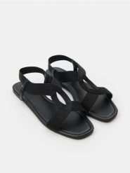 Sandały z plecionymi paskami - czarny. Czarne sandały Sinsay, bez wzorów, bez obcasa, bez zapięcia. W wyprzedaży za 22.99 zł.