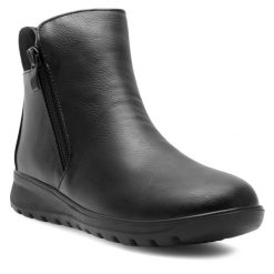 Botki Go Soft. Czarne botki GO SOFT, bez wzorów, bez obcasa, na płaskiej podeszwie, bez zapięcia. Za 129.99 zł.