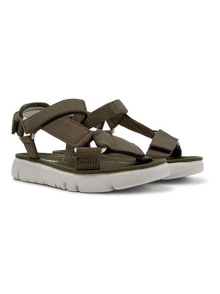 Camper Sandały w kolorze khaki rozmiar: 39. Brązowe sandały Camper, bez wzorów, klasyczne, z otwartym noskiem, bez obcasa, bez zapięcia. Za 244.95 zł.