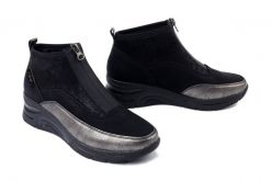 RIEKER N9362-01 black combination, botki damskie. Czarne botki Rieker, bez wzorów, bez obcasa, bez zapięcia. Za 279.92 zł.